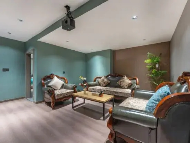 Bafang Junyue Hotel