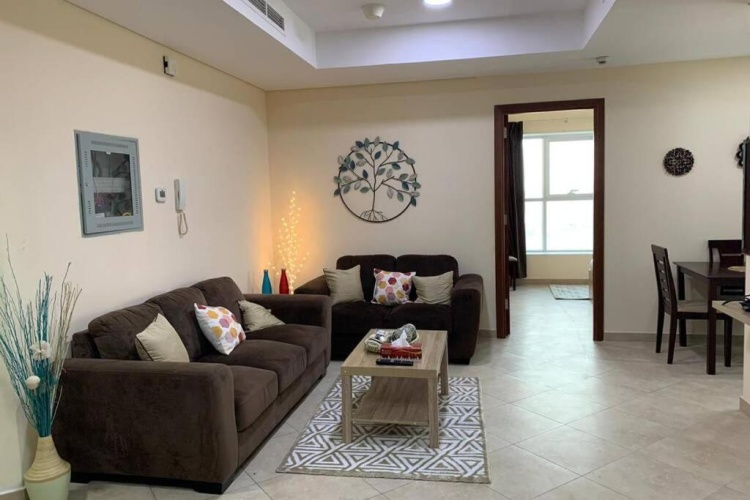 2 Bedrooms Apartment