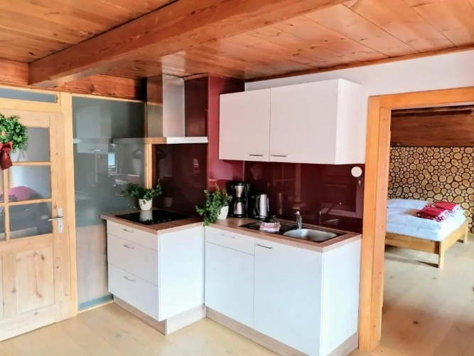 3 Bedrooms Apartment