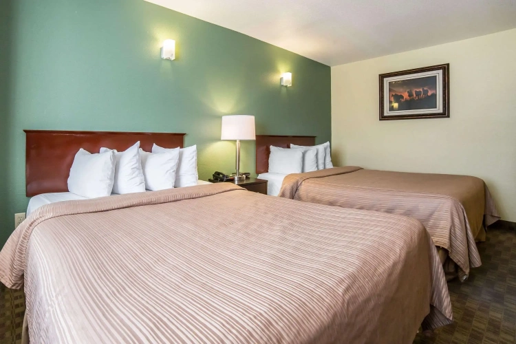 Standard Quadruple room
