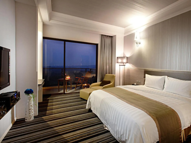 Yundeng Landscape Hotel
