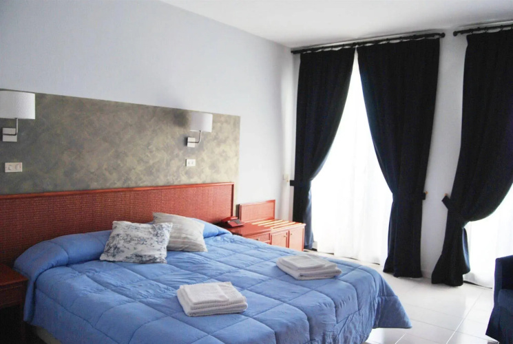 Hotel River Park