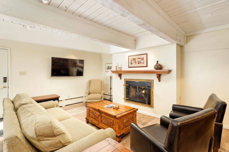 Cottonwood Condominiums