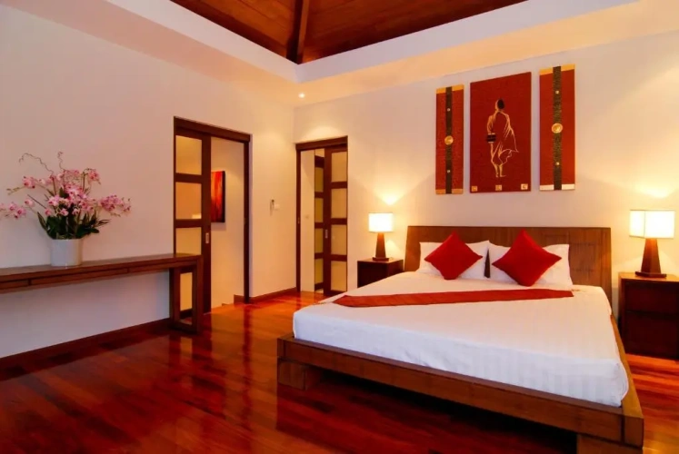 2 Bedrooms Villa