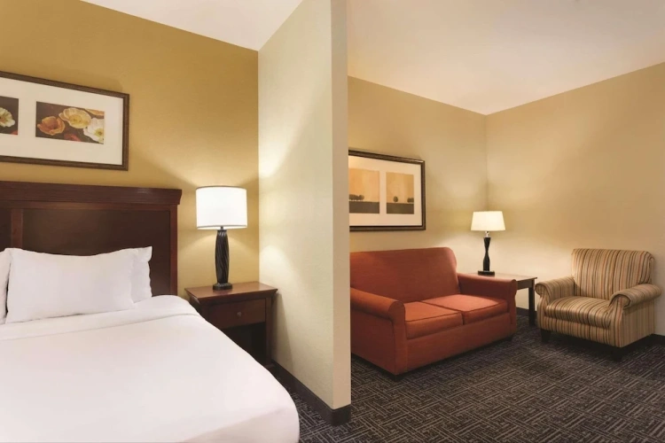 Double Suite