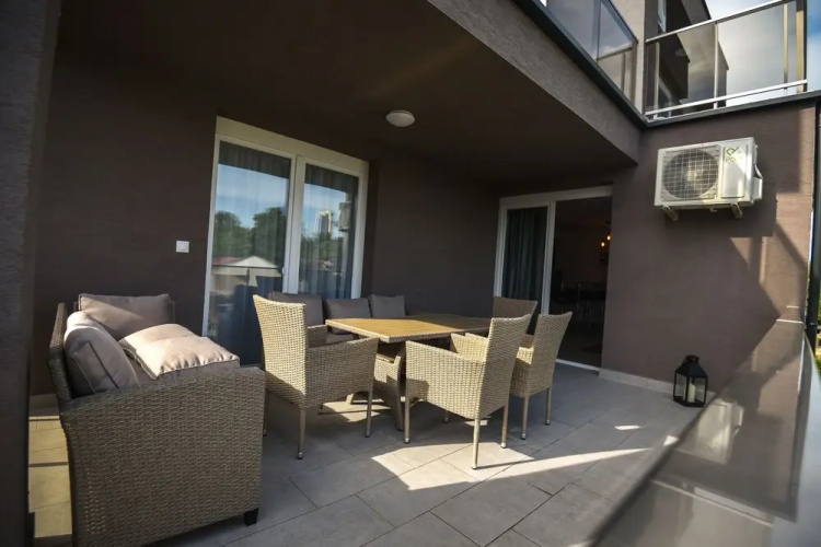 Francesca Apartman