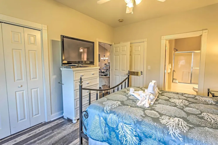 Magnolia Pointe Condo on Golf Course!