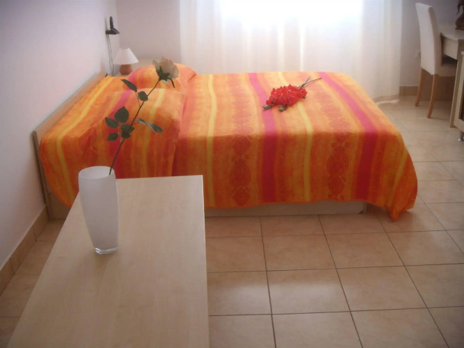 Beachfront Apartments Tamarix