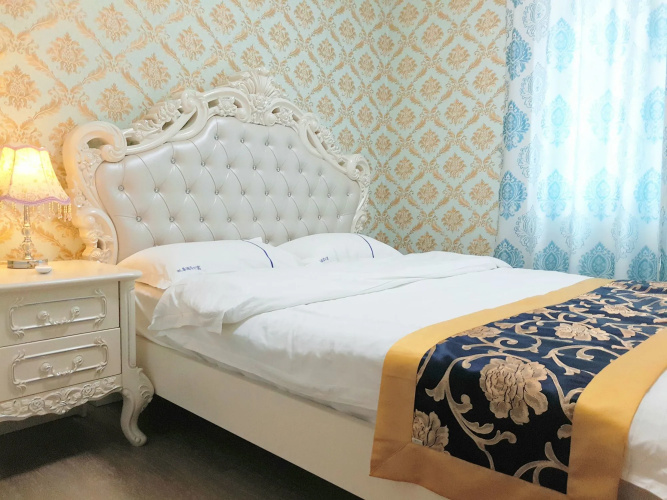 Bai Li Deng Apartment