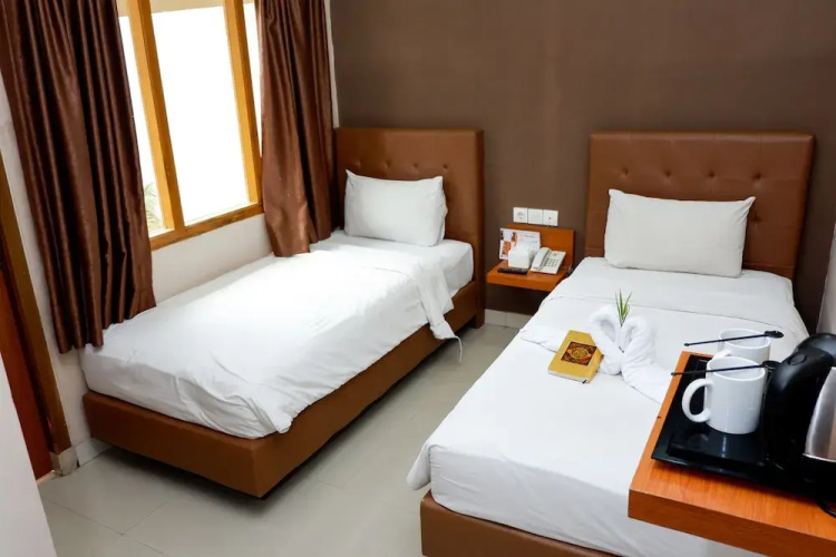 Mr. J Hotel