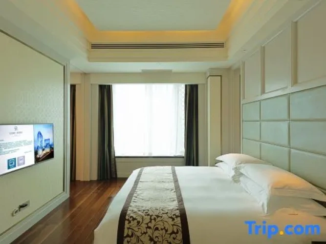 Deluxe Double Suite