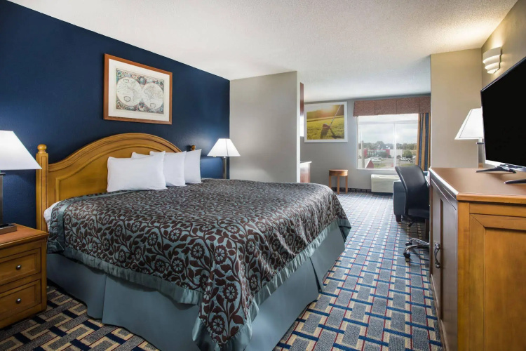 Days Inn And Suites Foley