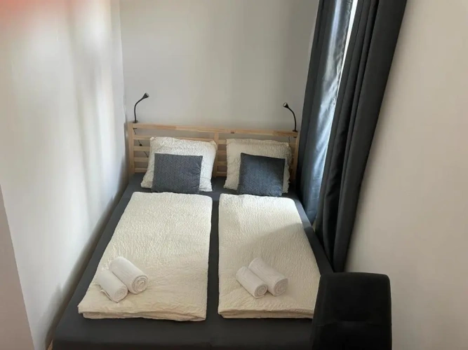Economy Studio