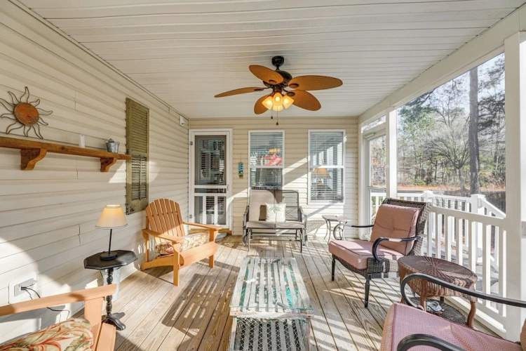3 Bedrooms Cottage