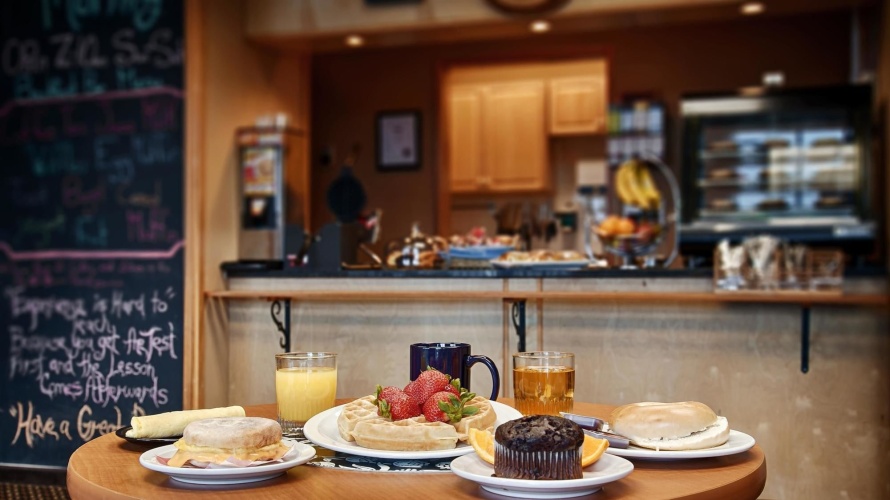 Best Western Plus Mission City Lodge photo 13