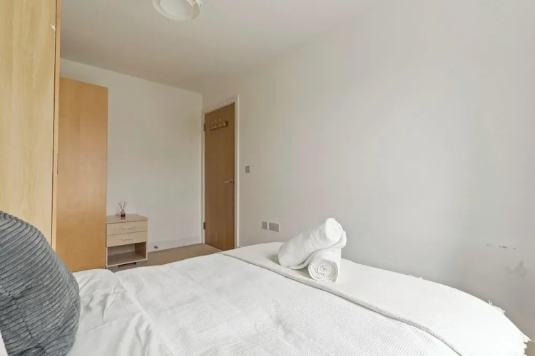 Windrush Grove Retreat in Birmingham