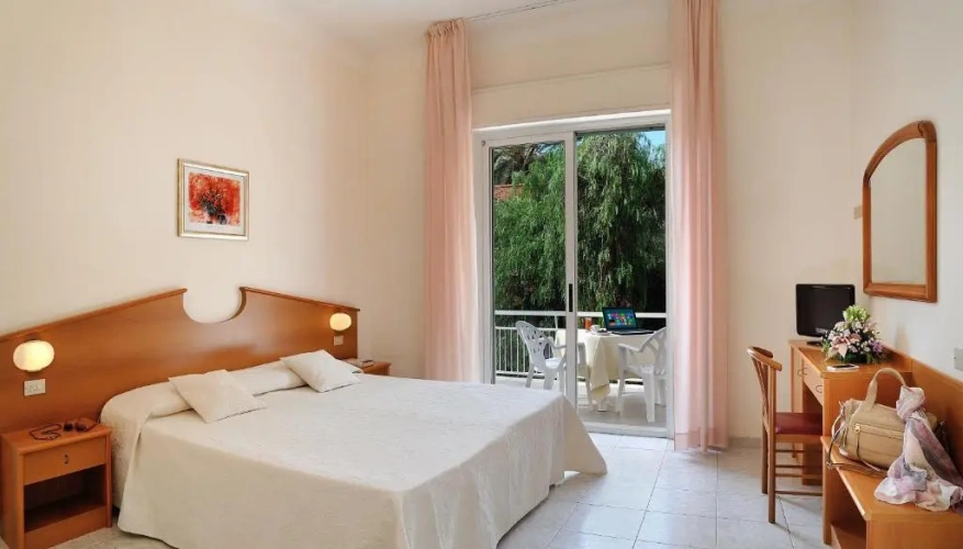 Comfort Triple room
