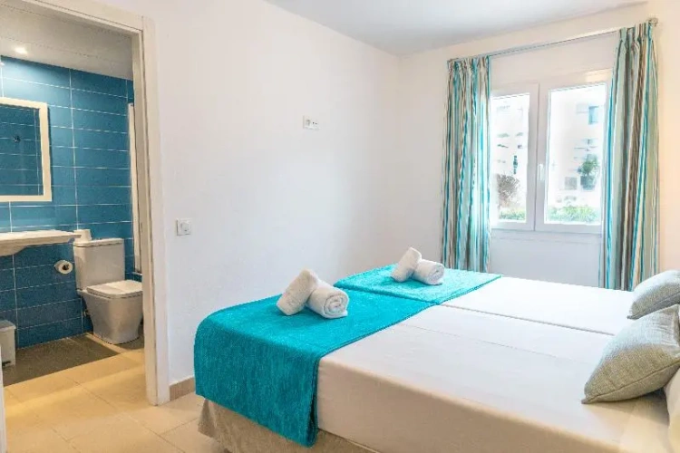 2 Bedrooms Executive Apartment