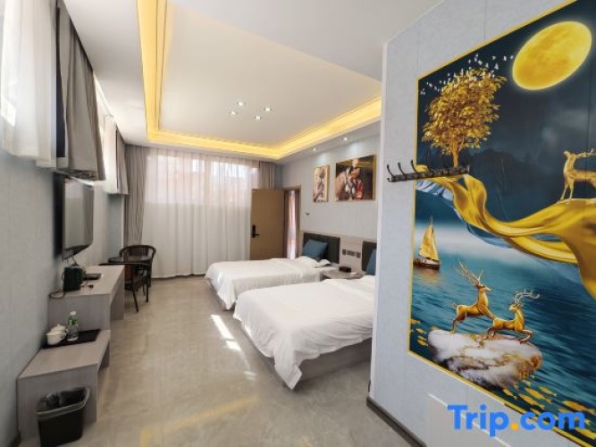 Double Suite