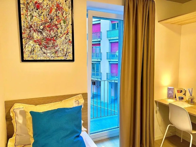 Deluxe Single room with balcony