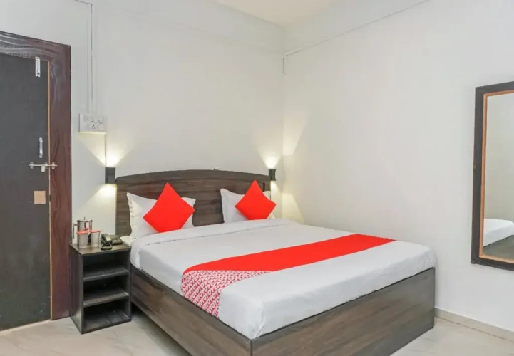 Suman Lodging By OYO Rooms