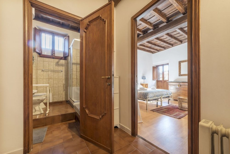Montecitorio & Pantheon Stylish Flat