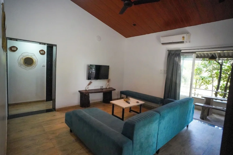 3 Bedrooms Villa