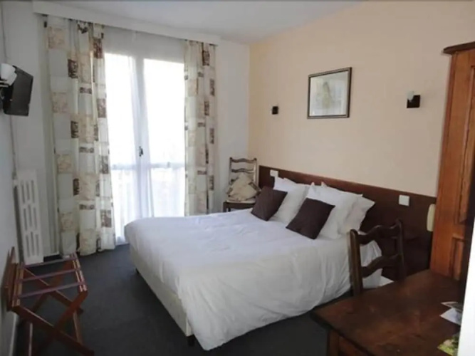 Logis Hôtel AMBROISE