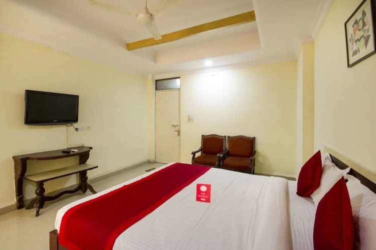 OYO 7976 Dilsukhnagar