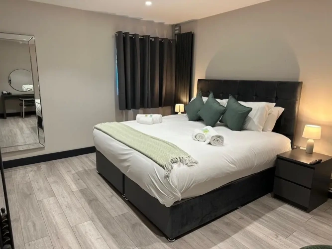 Deluxe Apartment