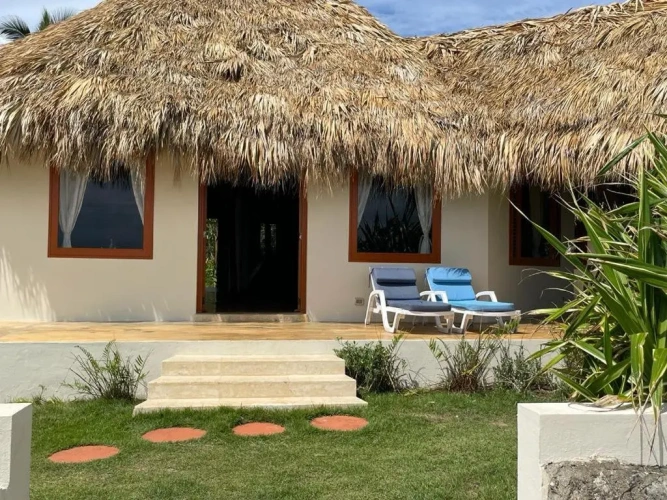 3 Bedrooms Villa