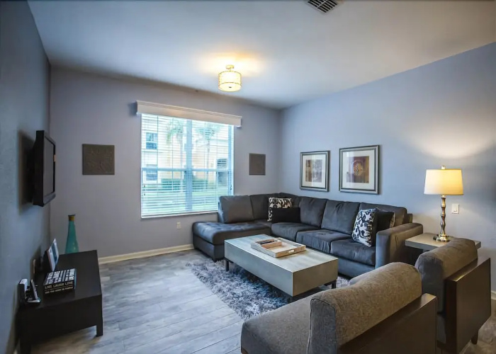 5037 Shoreway Loop #108