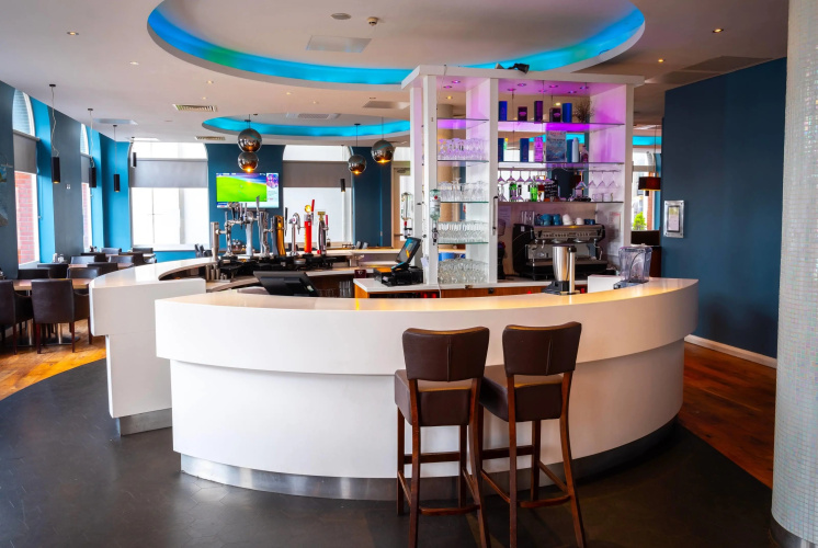 Ramada by Wyndham Belfast City Centre photo 11