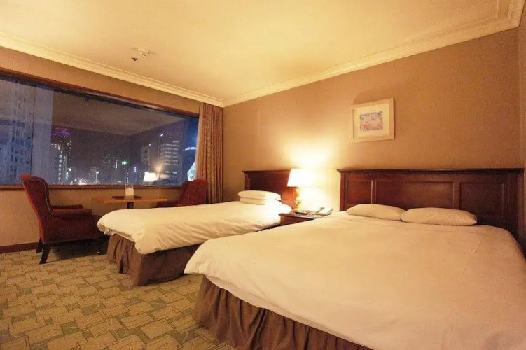 Ellui Hotel