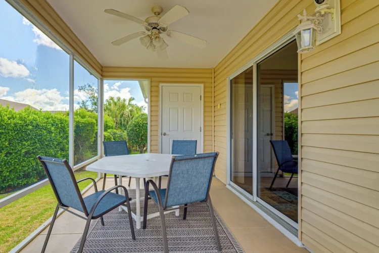3 Bedrooms Cottage