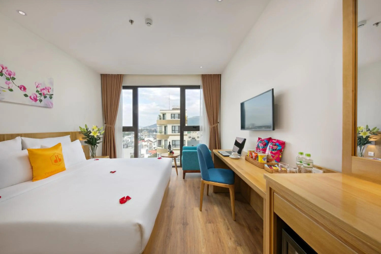 Cordial Hotel