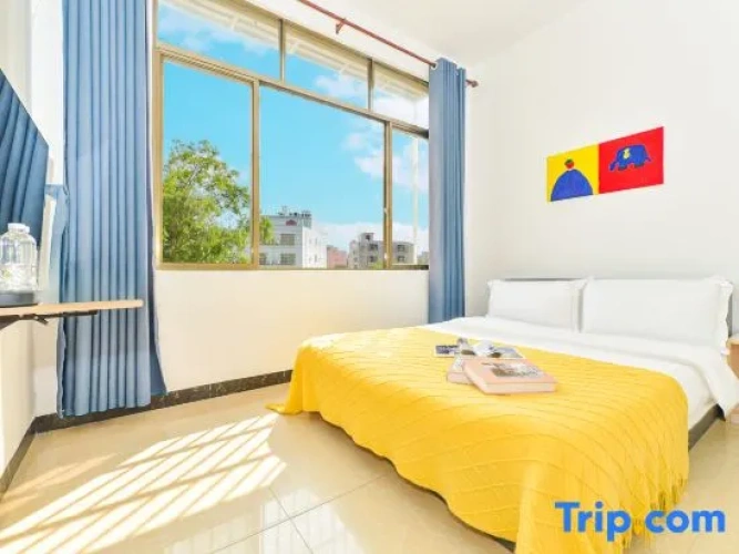 2 Bedrooms Family Suite with balcony and with view