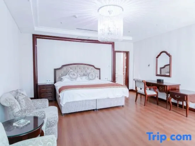 Deluxe Double Suite