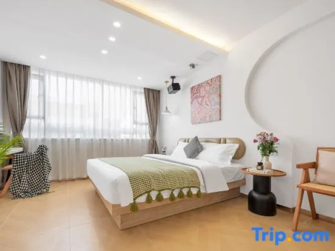 Twin Apartment