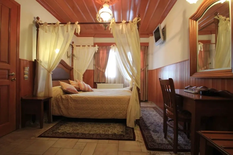 Superior Double room with balcony