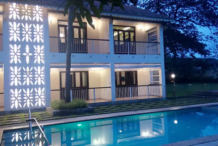 Casa Elvino - An Indy Villa