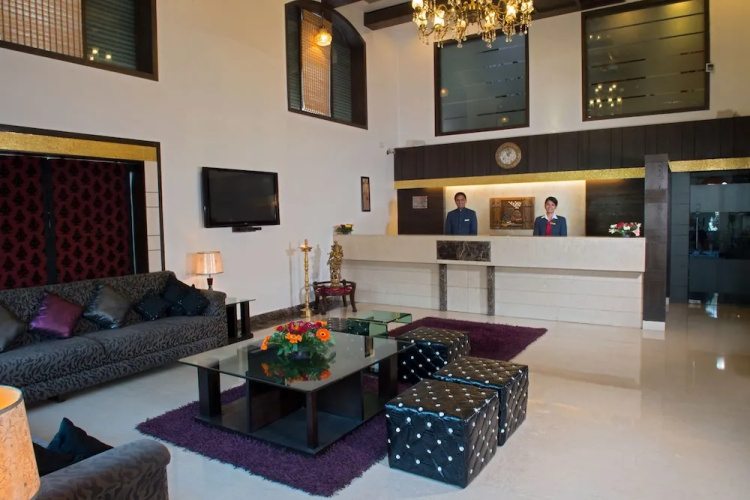Anila Hotel