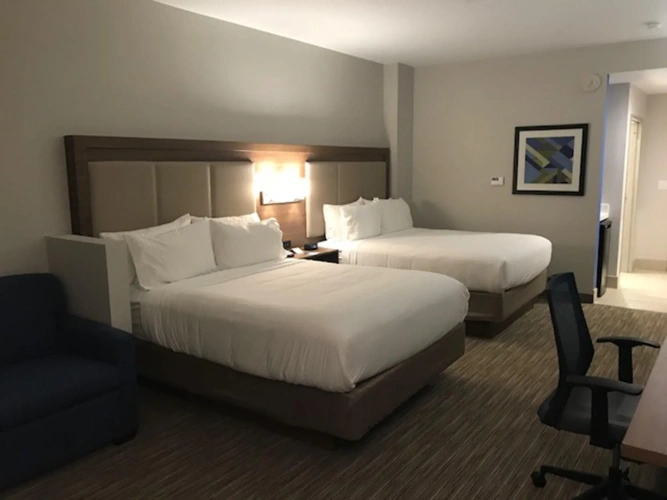 Quadruple Suite