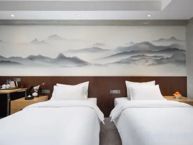 Jiujiang Happy 7 Days Hotel