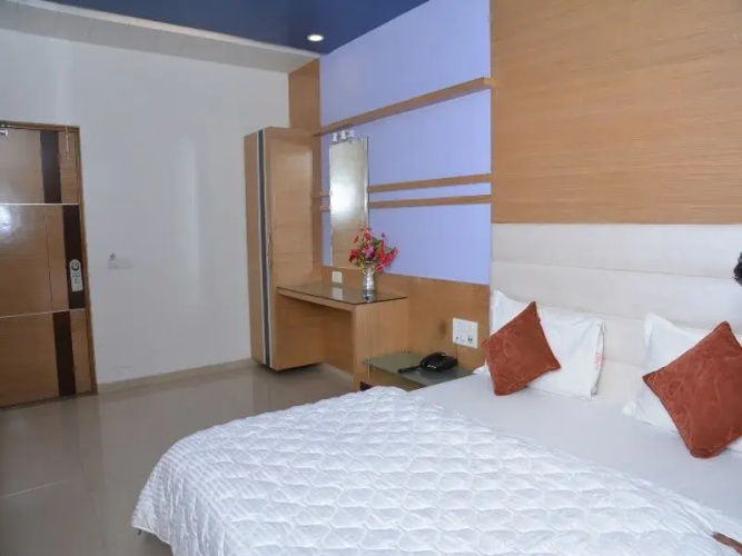 Hotel Corona