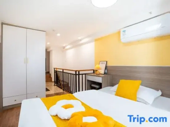 Standard Single Duplex room