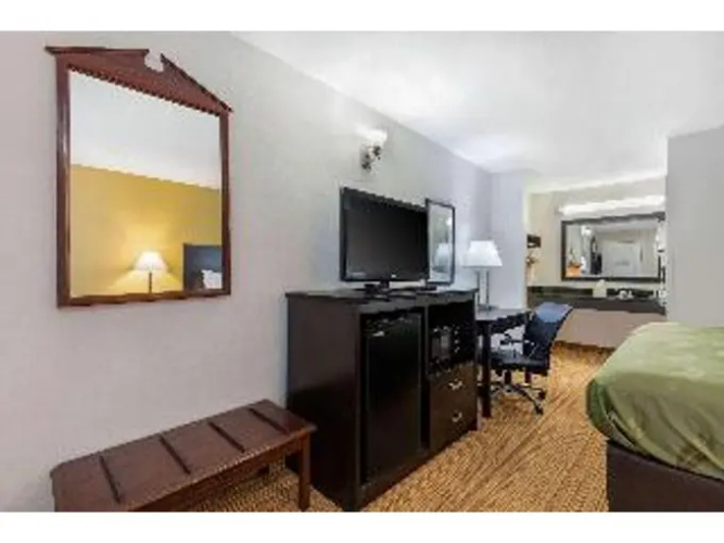 Quality Inn Arab