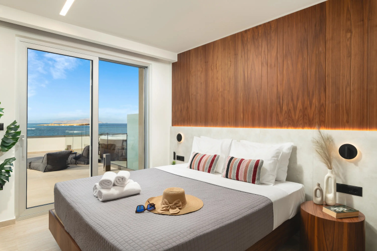Elia Sea Suites
