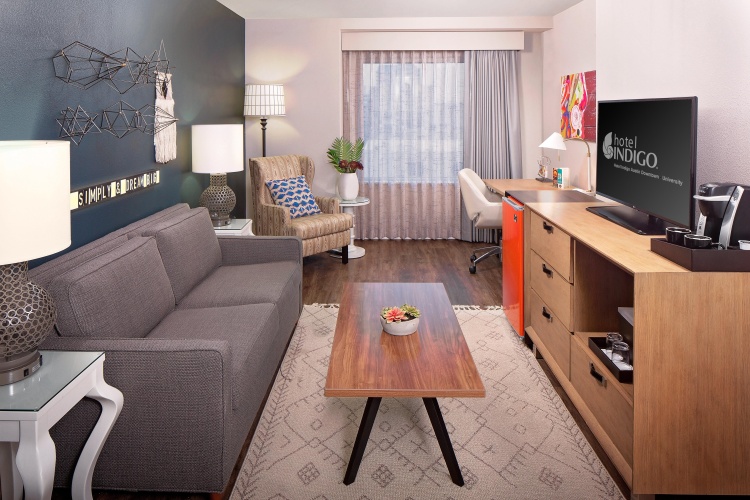 Hotel Indigo Austin Downtown - University photo 8