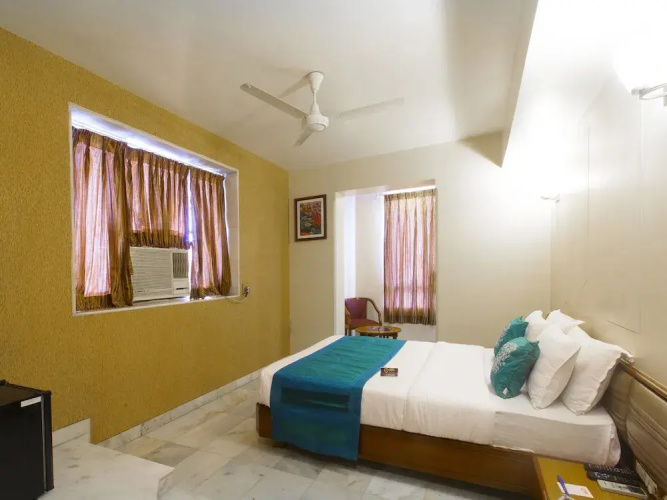 OYO 1249 Hotel Ashray International